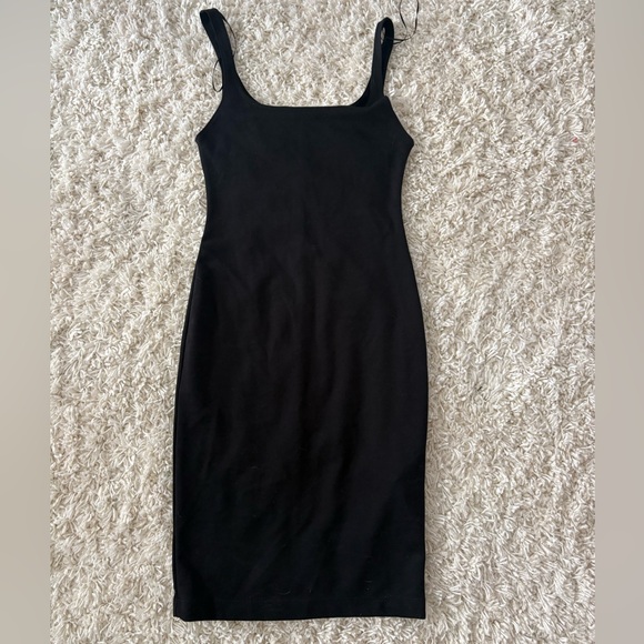 Zara Dresses & Skirts - Zara Black Midi Dress size m